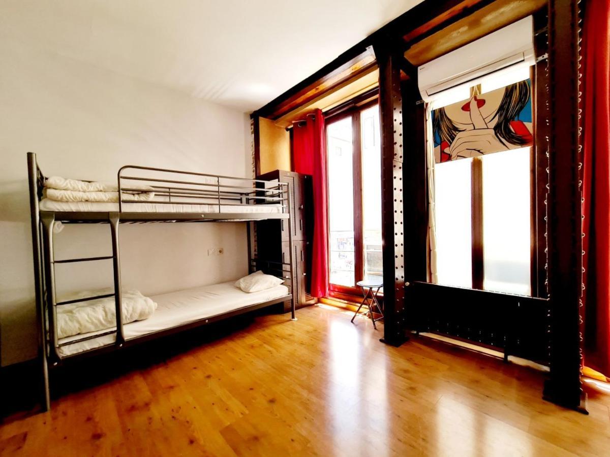 Lit dans Dortoir Mixte de 6 Lits