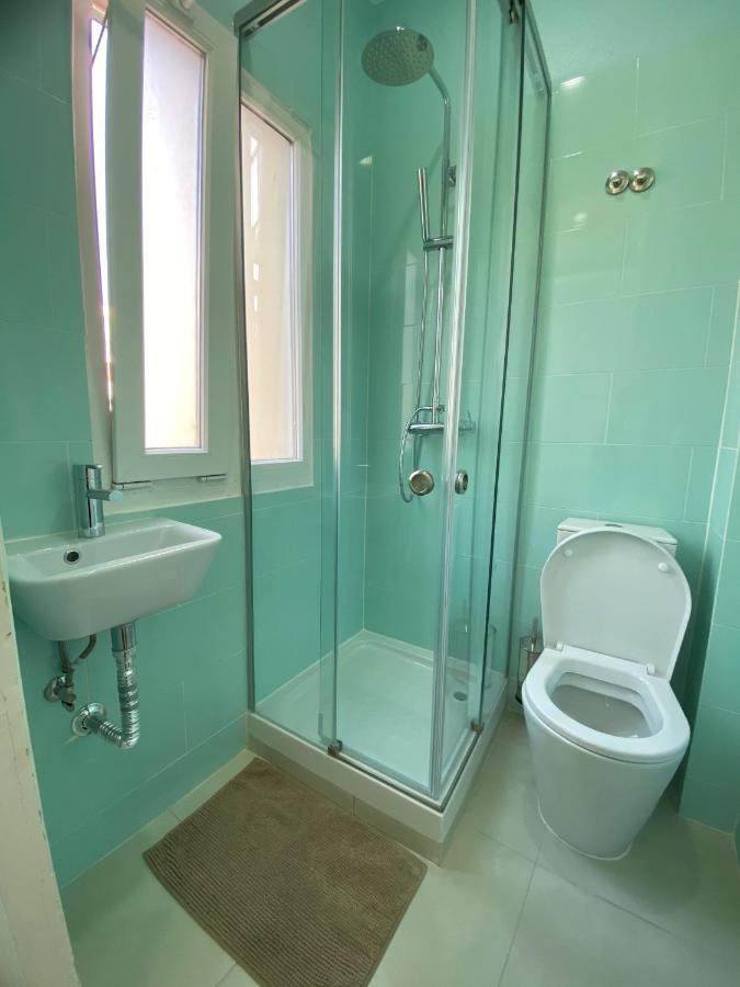 Double Room with Private Bathroom,1100114328:JPEG