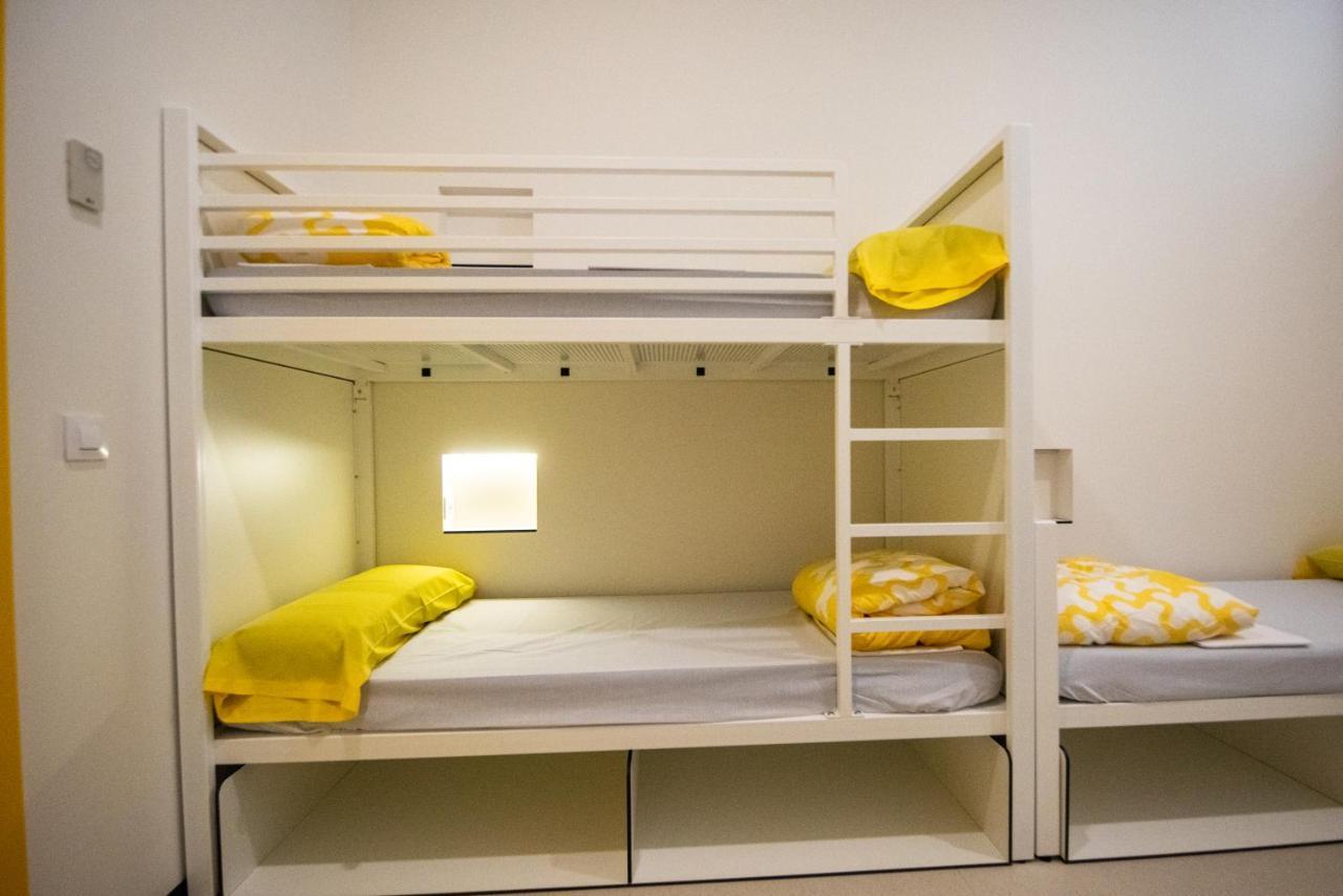 Chambre Familiale Classique avec Salle de Bains Commune