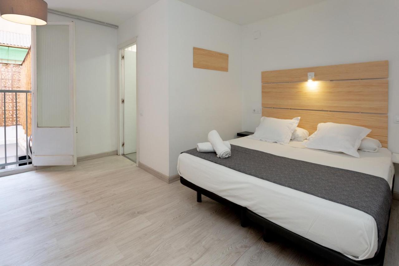 Chambre Triple avec Salle de Bains Privative