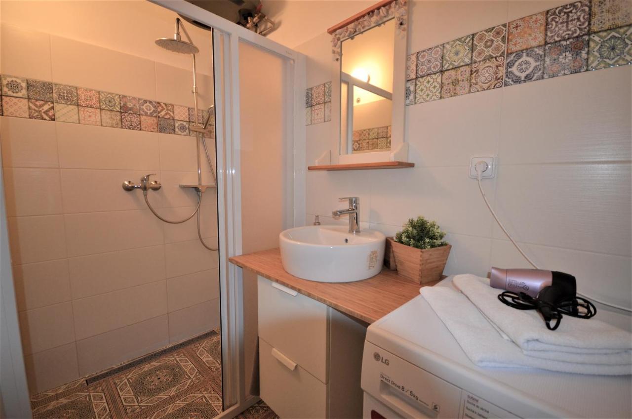 Studio avec Salle de Bains Privative
