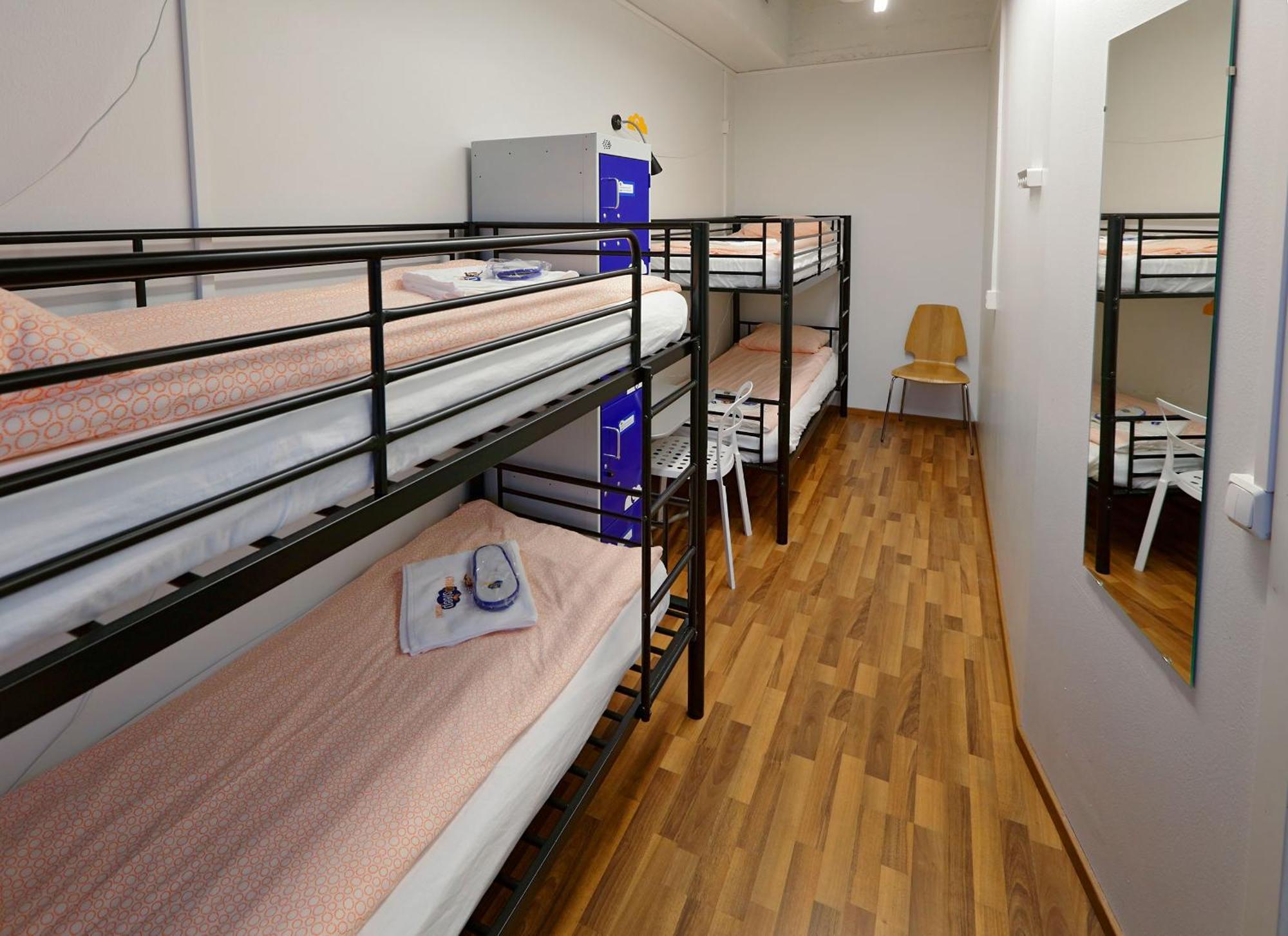 Lit dans Dortoir Mixte de 4 Lits