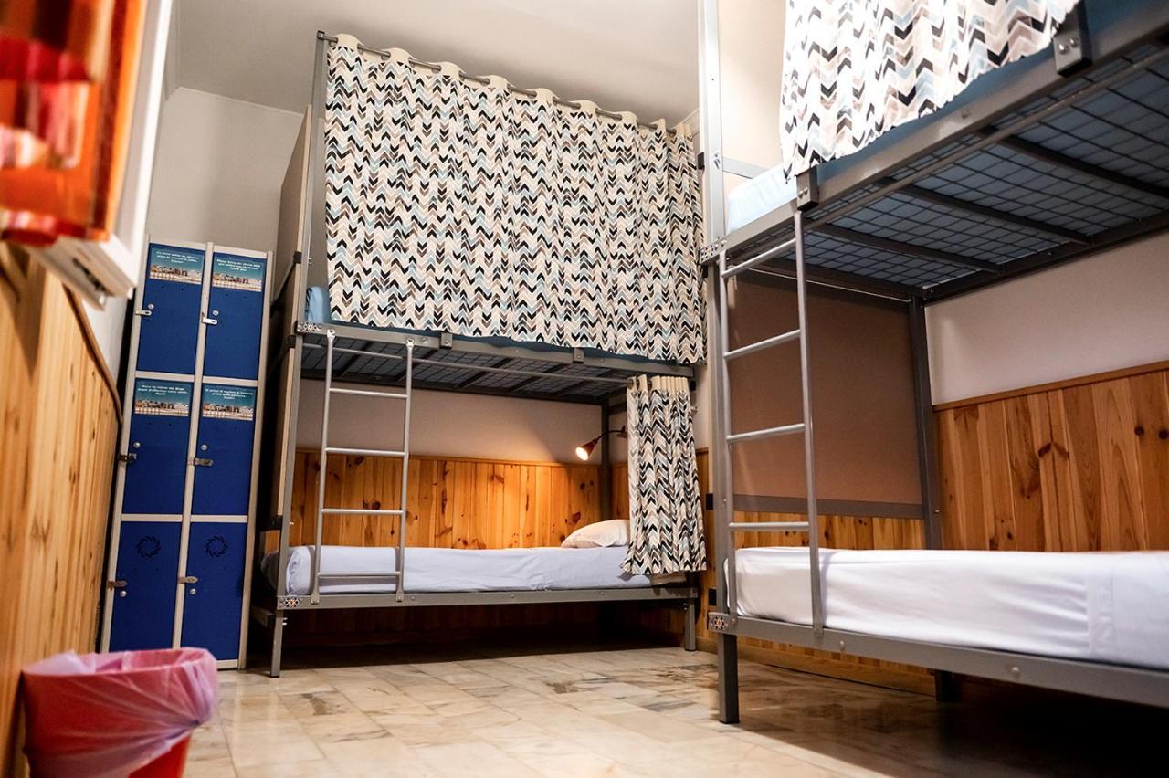 Chambre quadruple à occupation double privée - Salle de bain commune