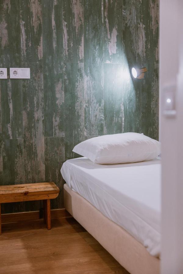 Standard Twin Room,1290577549:JPEG