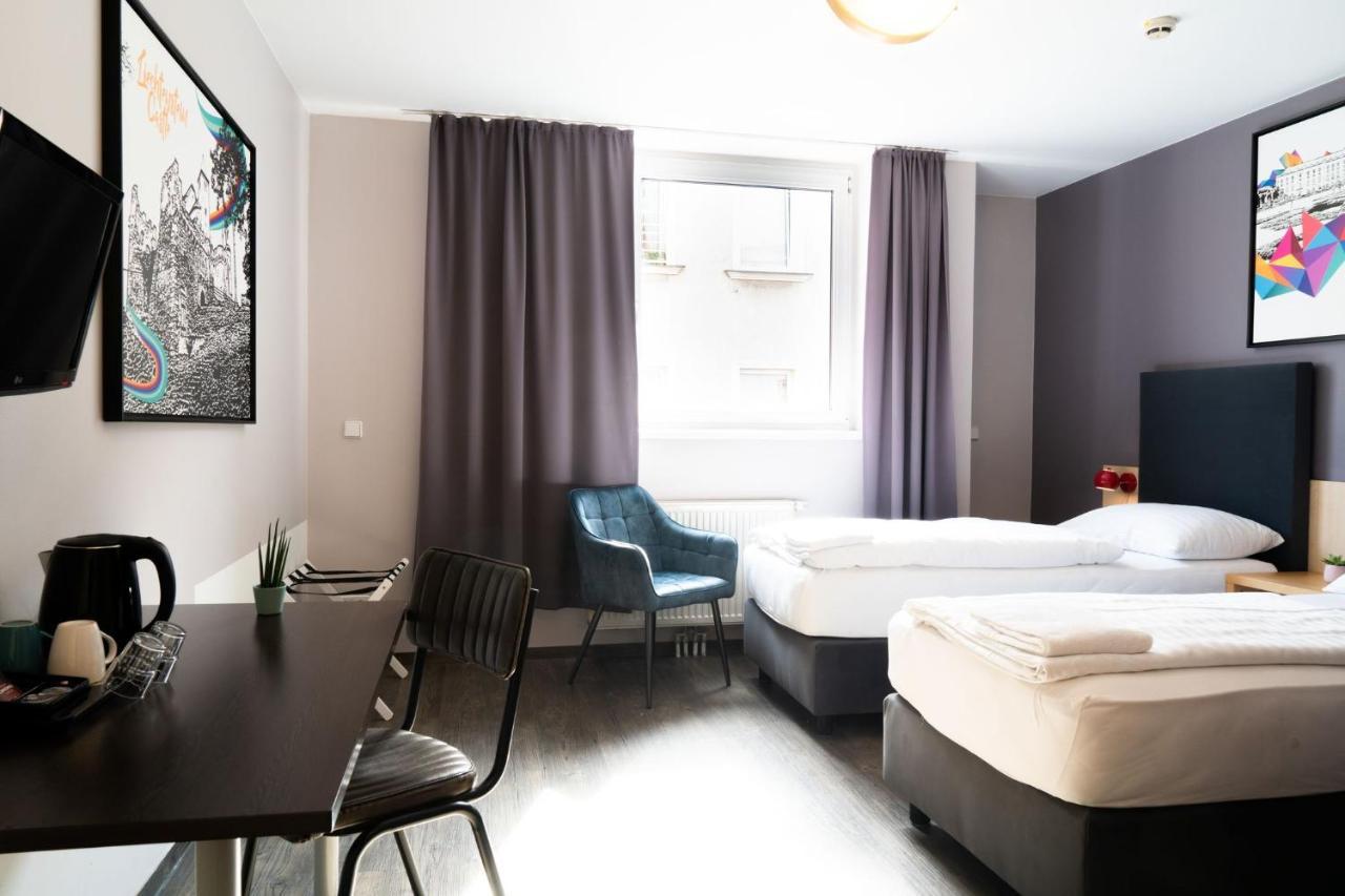 Chambre Lits Jumeaux avec Salle de Bains