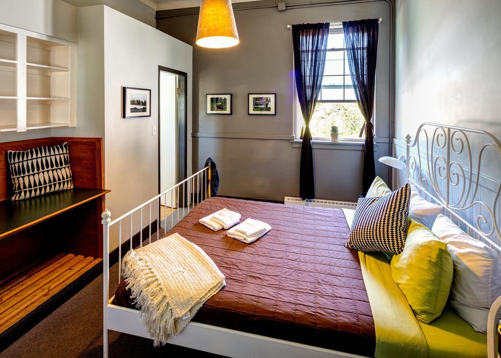 Chambre Double avec Salle de Bains Commune