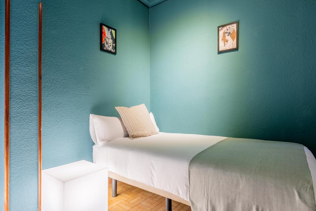 Chambre Double ou Lits Jumeaux avec Salle de Bains Commune