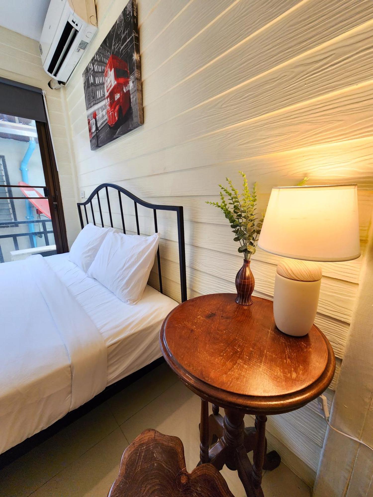 Double Room with Private Bathroom,1500153760:JPEG