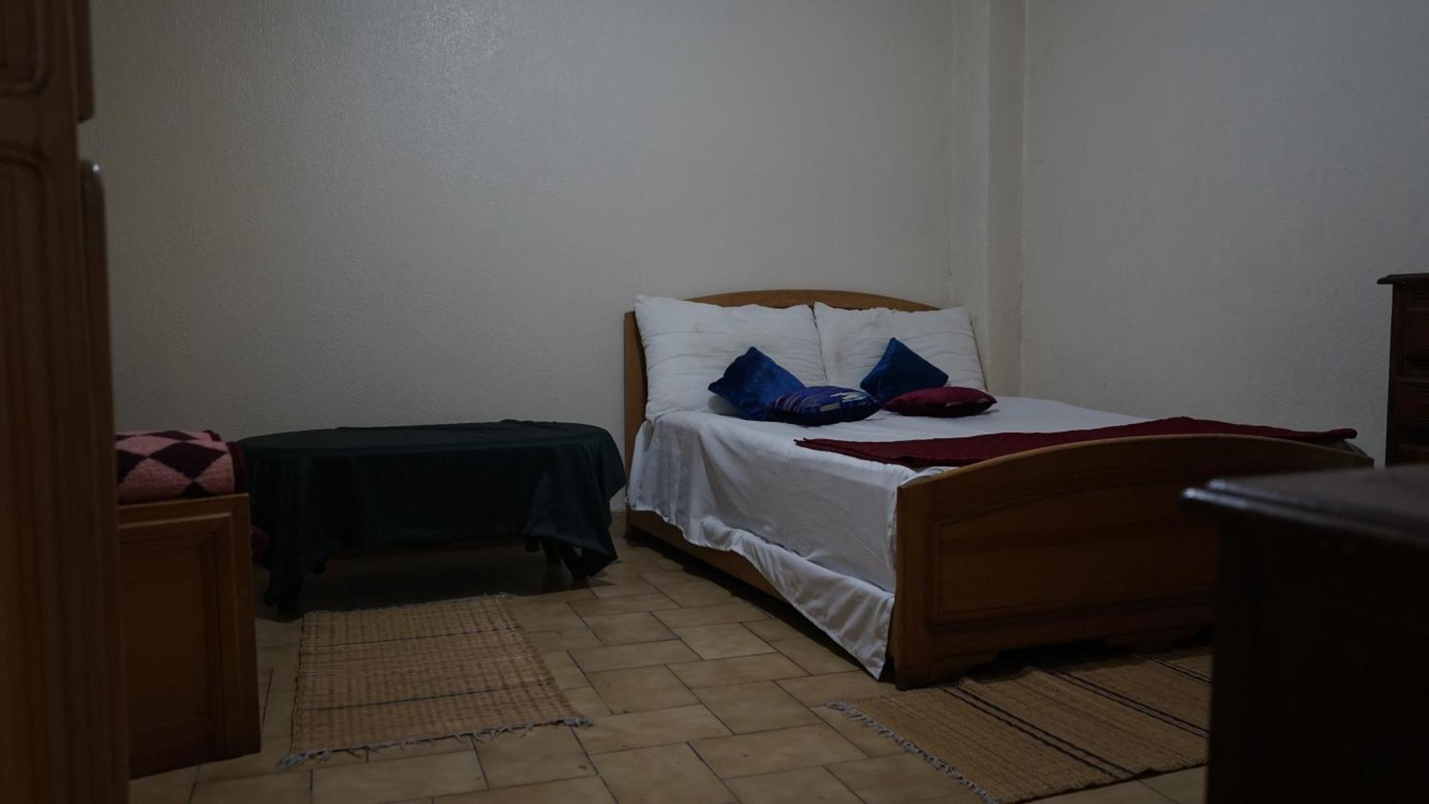 Deluxe Double Room Shower,1501243024:JPEG