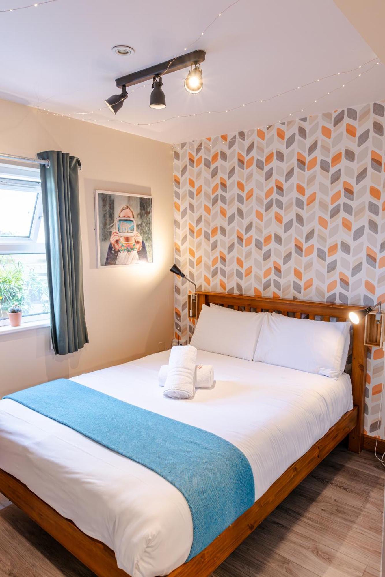 Double Room,1550486803:JPEG