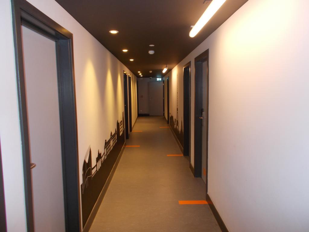 Dortoir Privé pour 5 Personnes