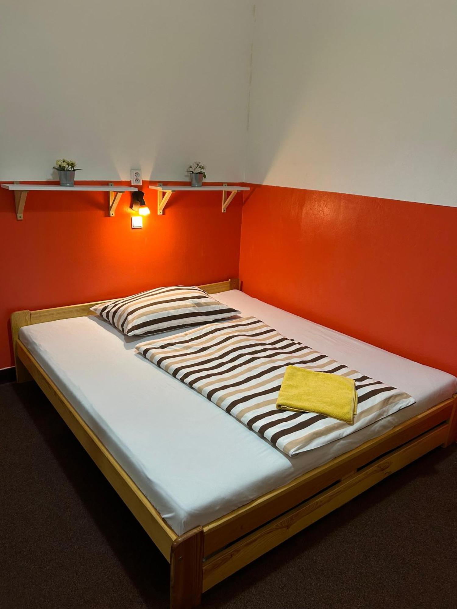Chambre Simple avec Salle de Bains