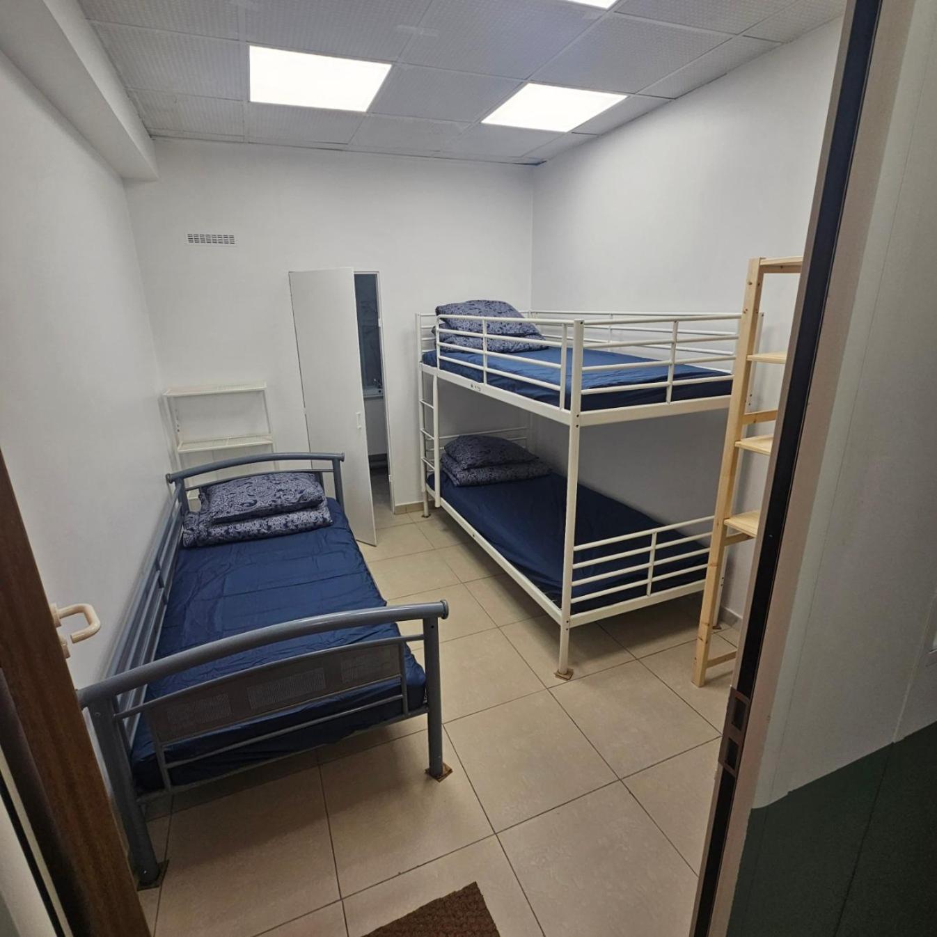 Economy Triple Room,1629807967:JPEG