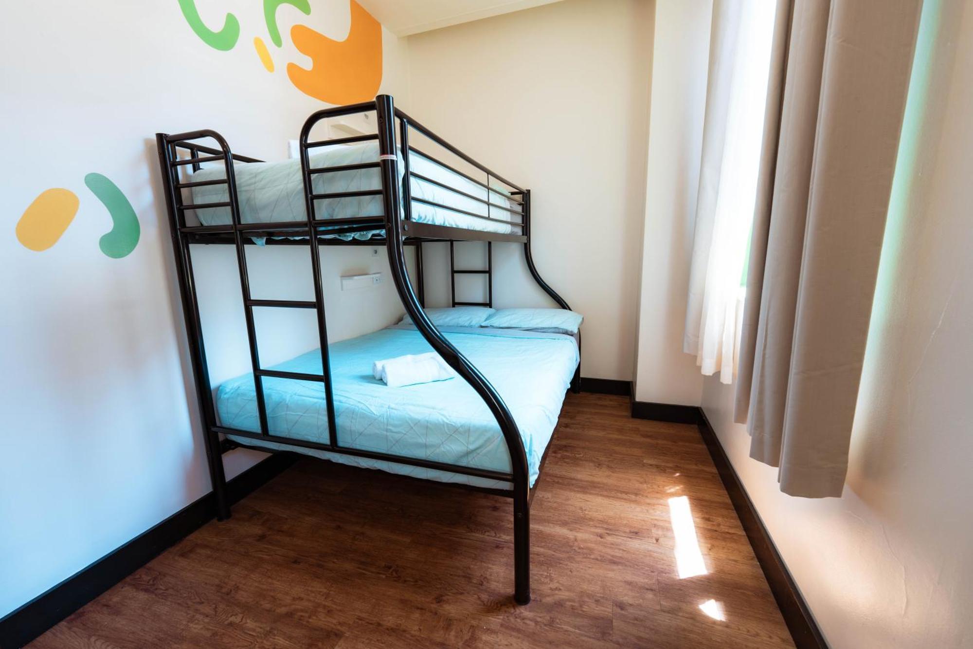 Budget Triple Room (Ages 18 plus),1643806307:JPEG