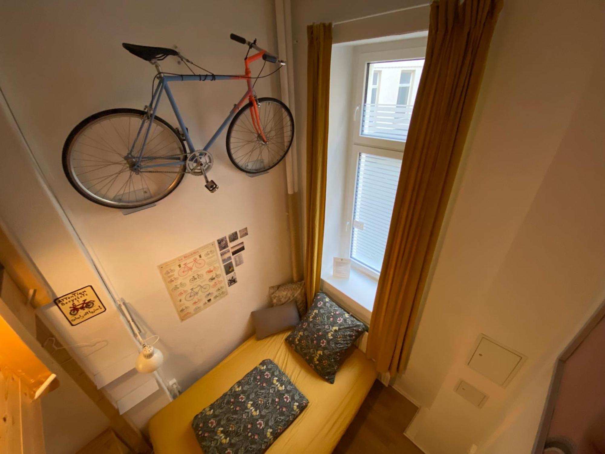 Chambre Double avec Salle de Bains Commune