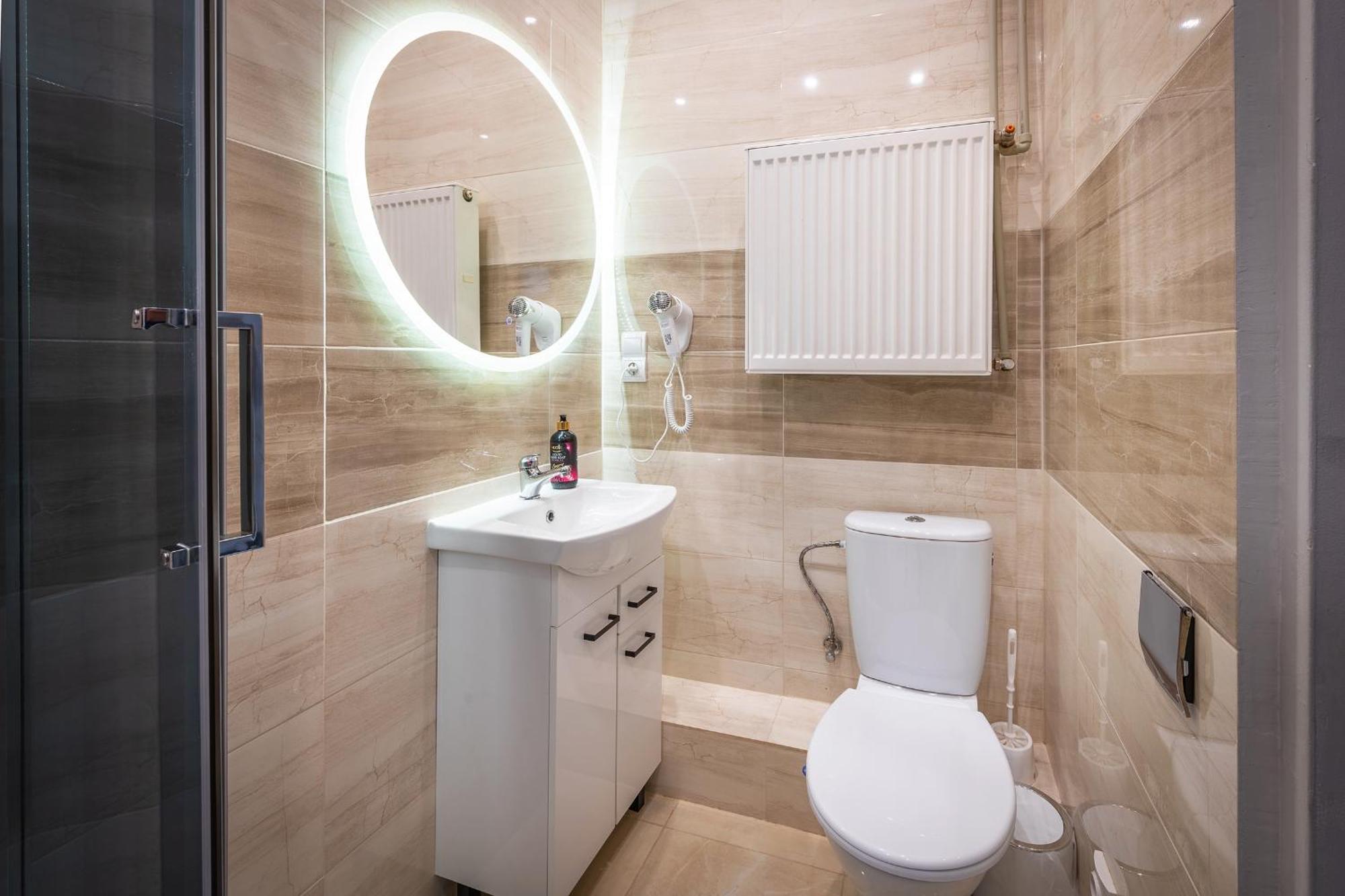 Chambre Familiale avec Salle de Bains Privative