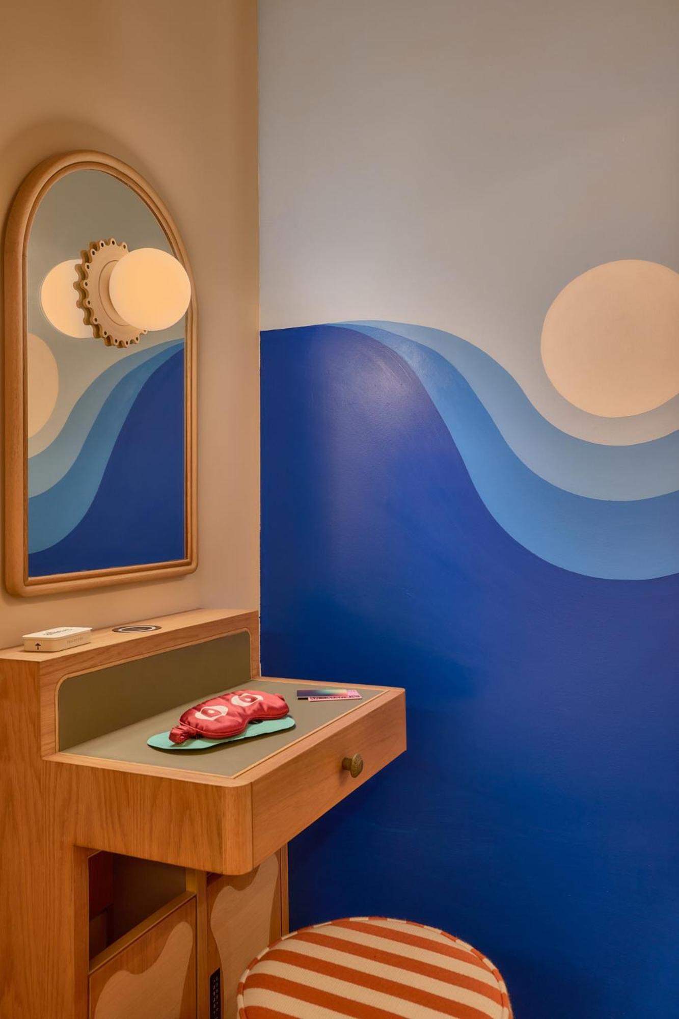 Cabine Now or Never Premium avec Plafond Ouvert - Réservée aux Femmes
