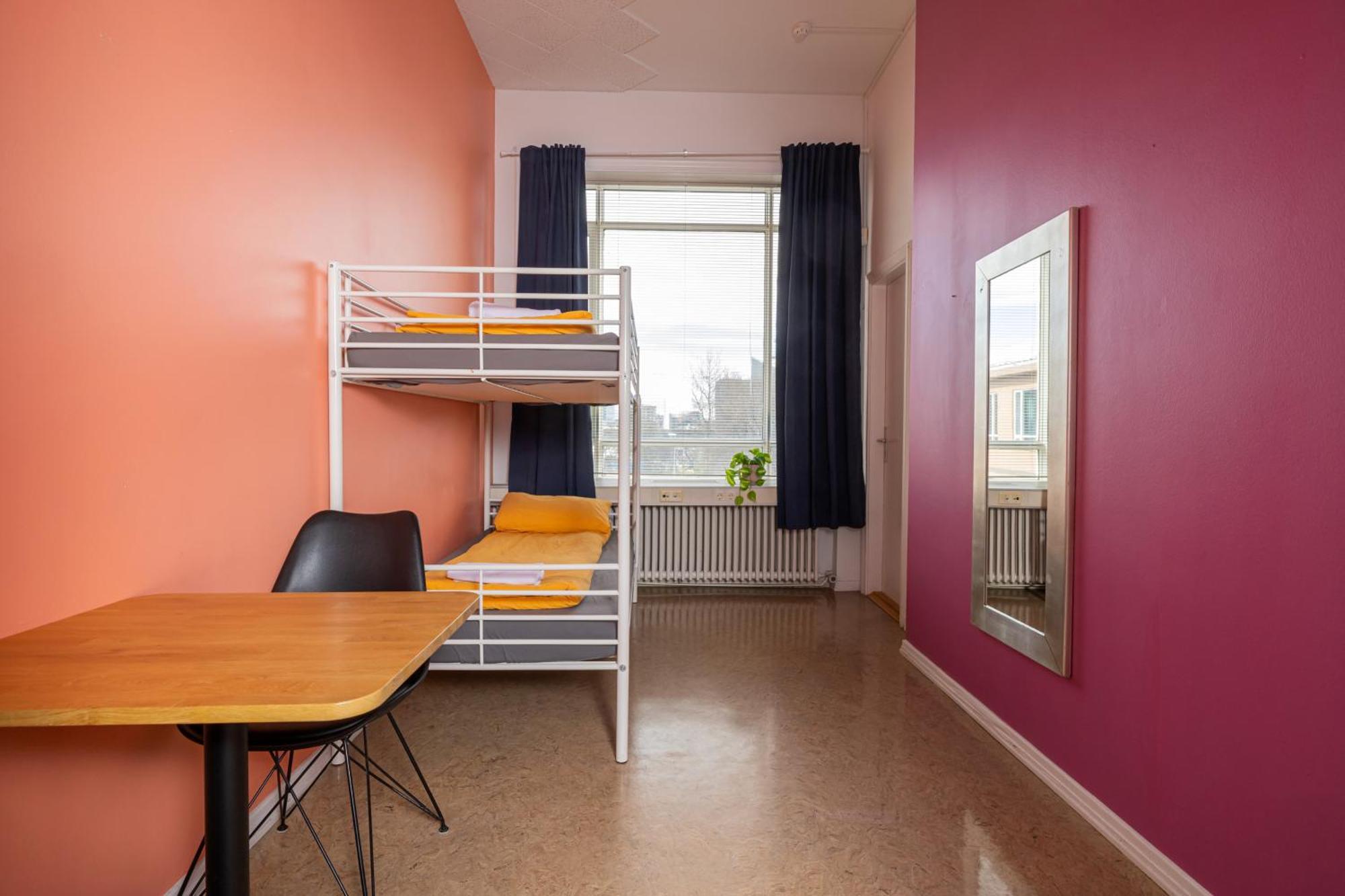Economy Twin Room