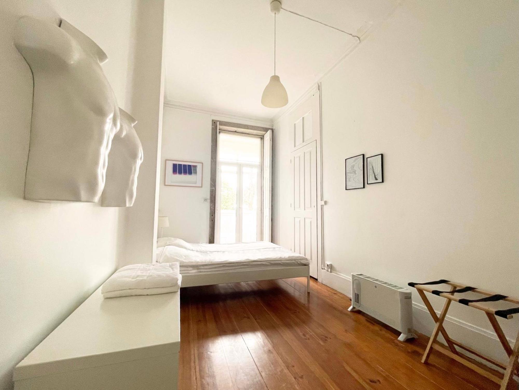 Standard Double Room with Shared Bathroom,1667444573:JPEG