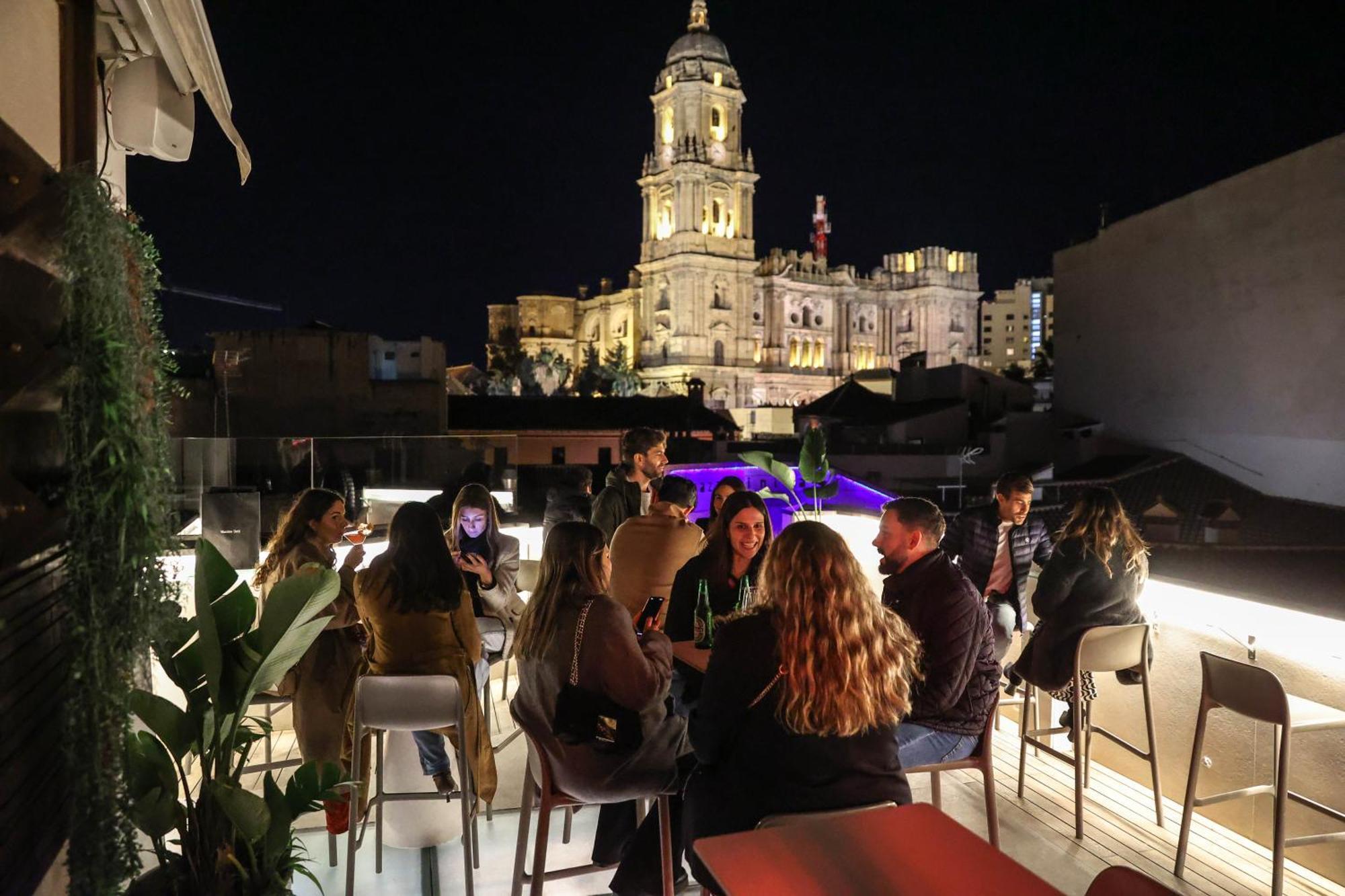 Standard Double Room,1668083238:JPEG