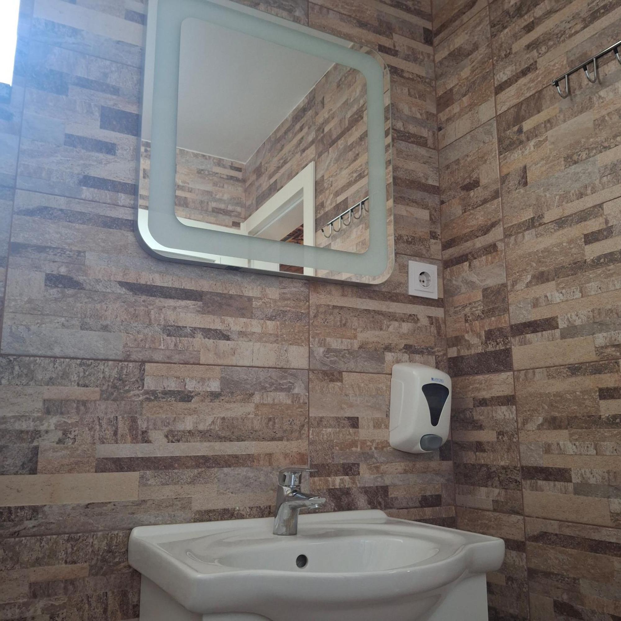 Bed in 4-Bed Female Dormitory Room,1679589576:JPEG