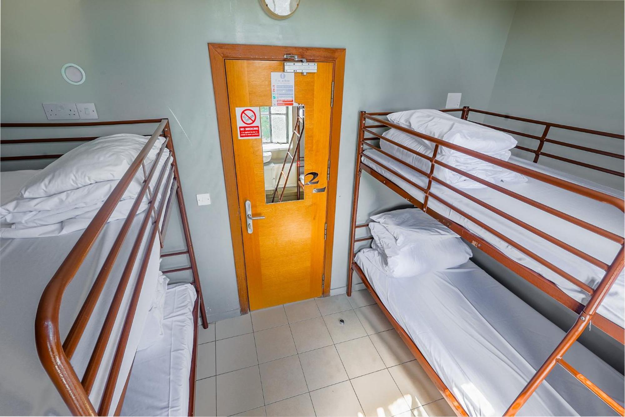 Bed in 4 Mixed Room with Shared Bathroom,1742872364:JPEG