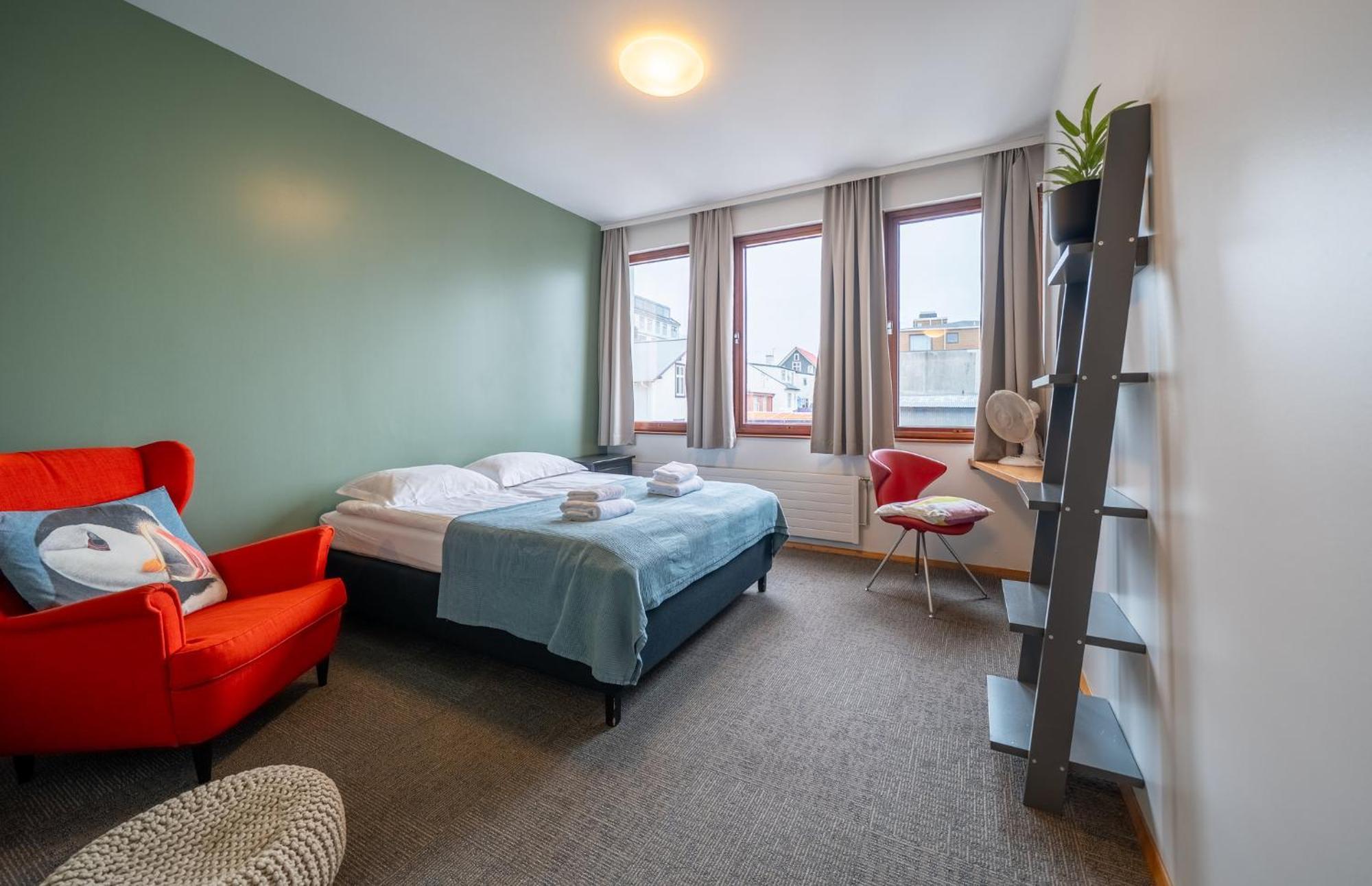 Superior Double Room Private Bathroom