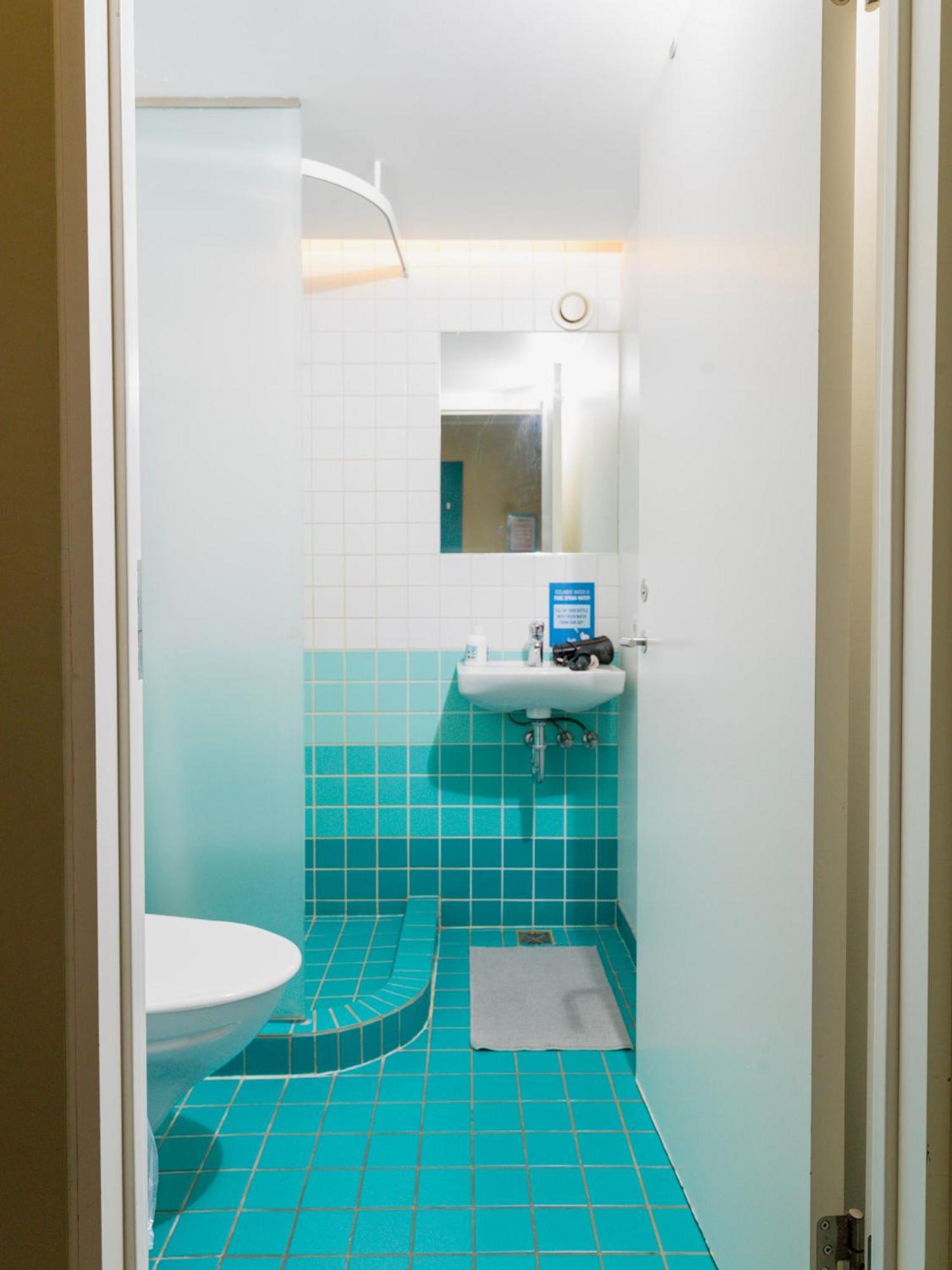 Double Room Private Bathroom