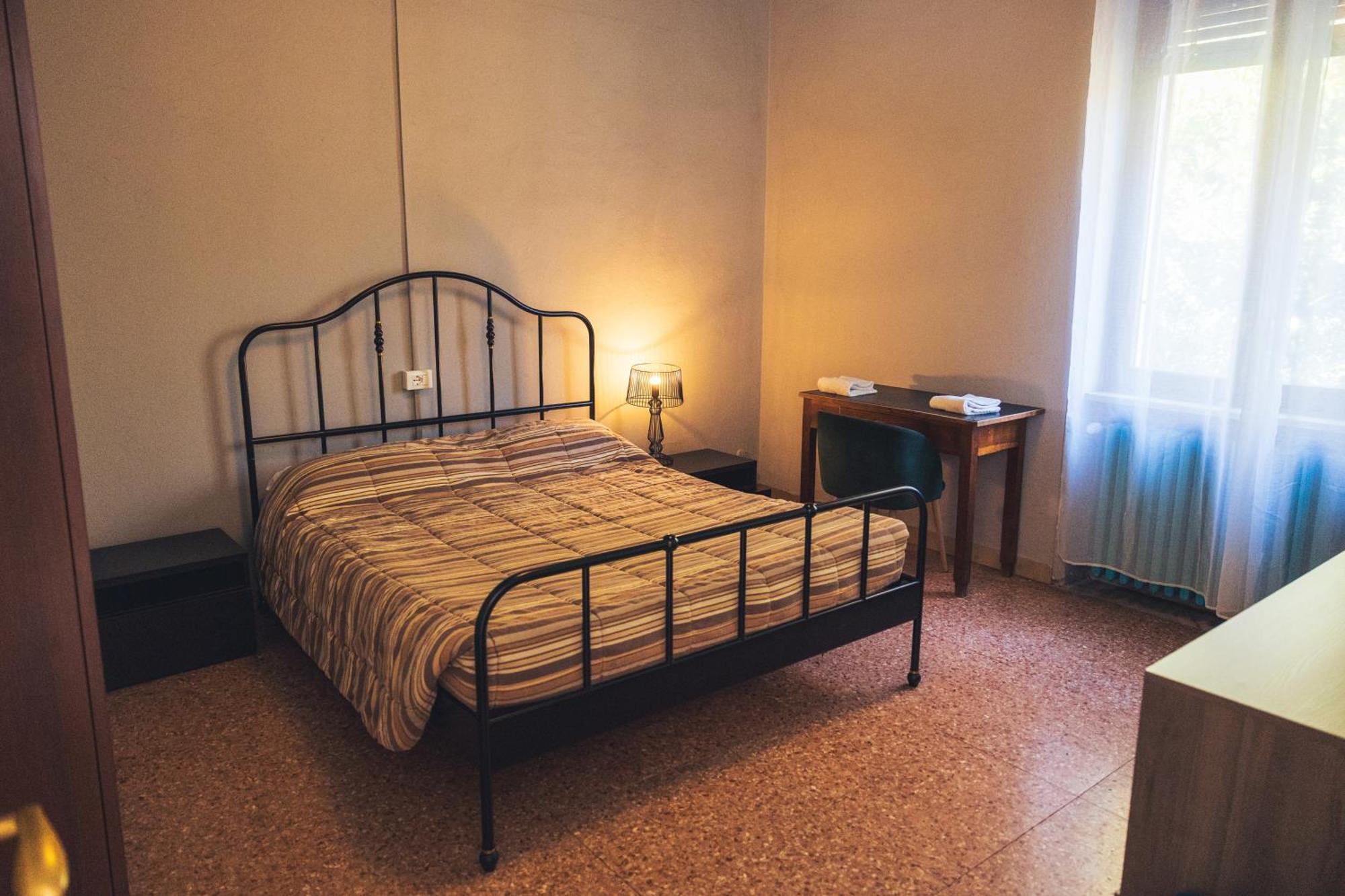 Chambre Double avec Salle de Bains Commune