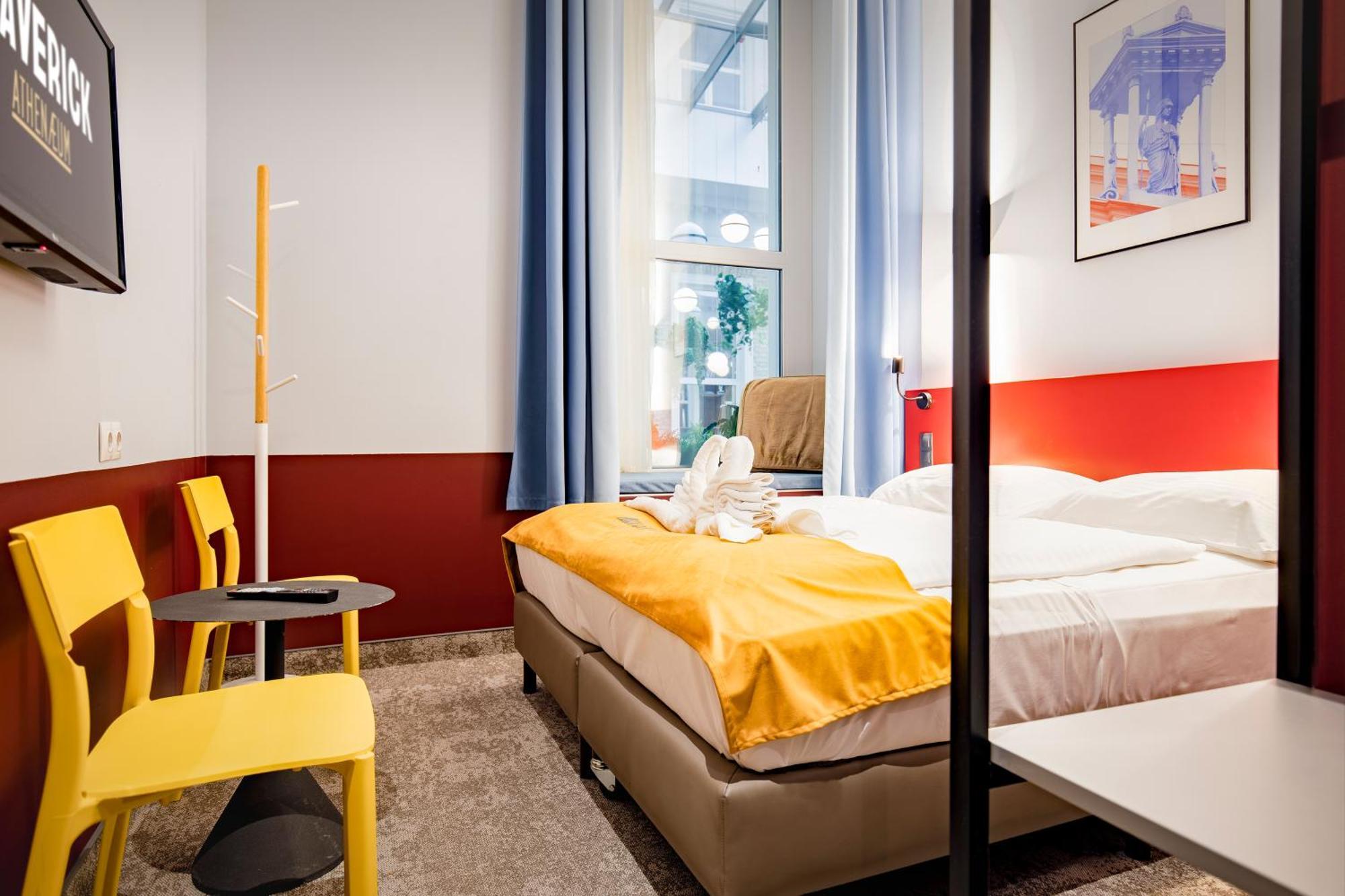 Double or Twin Room with Private Bathroom,1739643016:JPEG