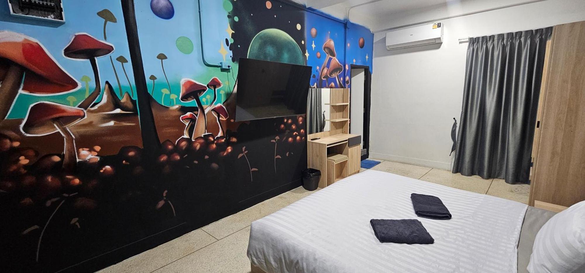 Deluxe King Room,1740039192:JPEG