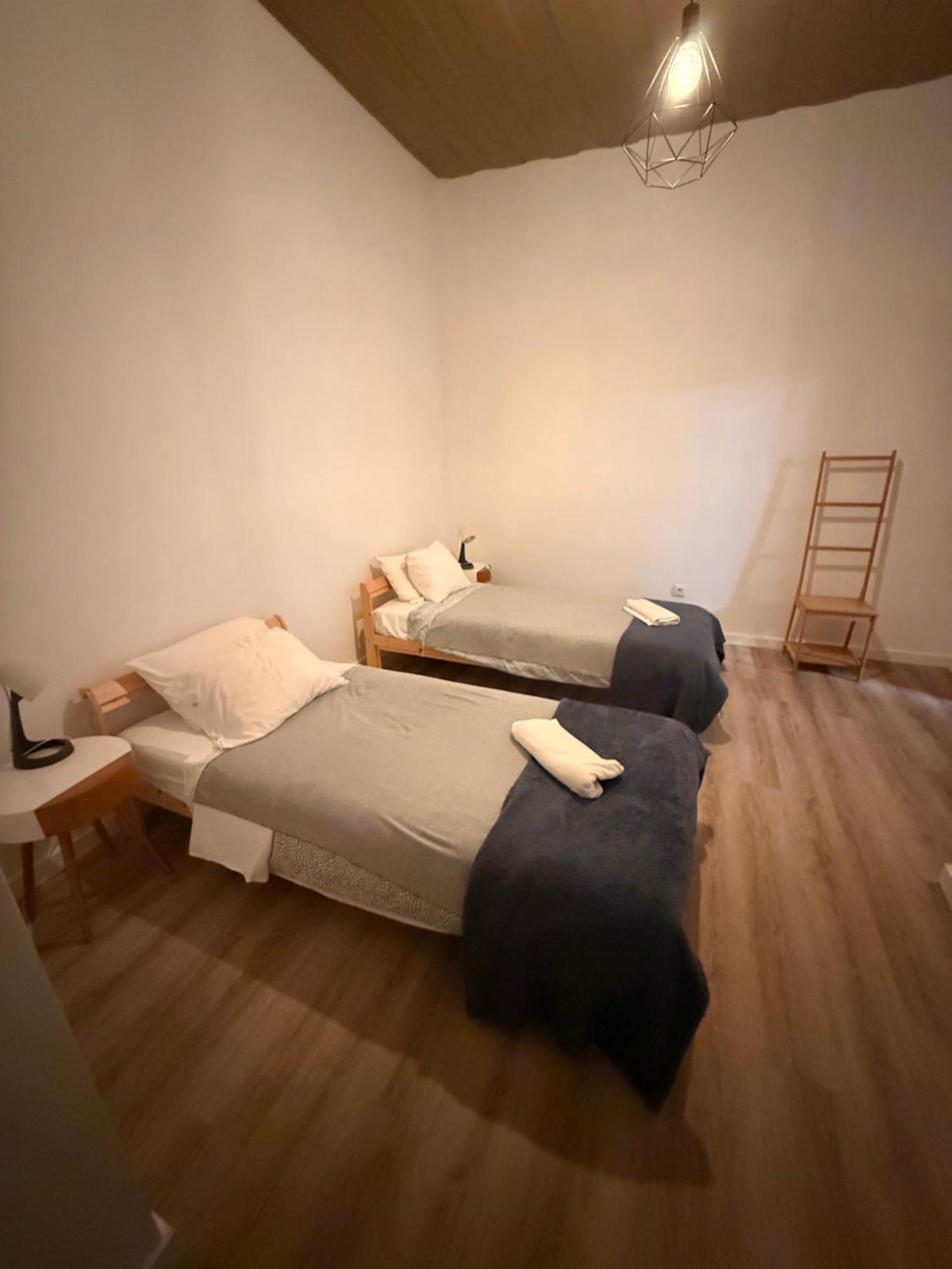 Chambre Quadruple avec Salle de Bains Commune