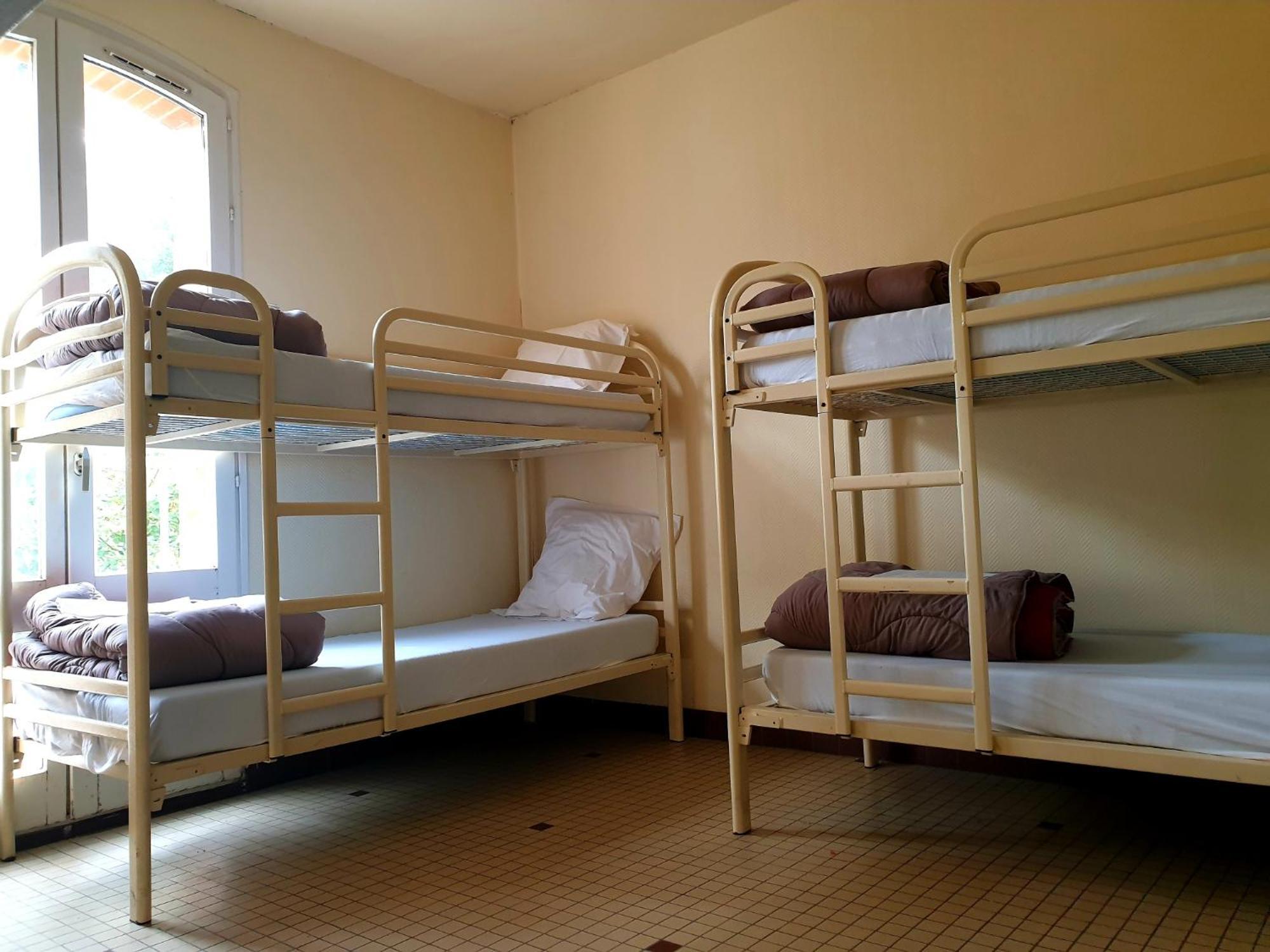 Bunk Bed in Male Dormitory Room,1744390443:JPEG