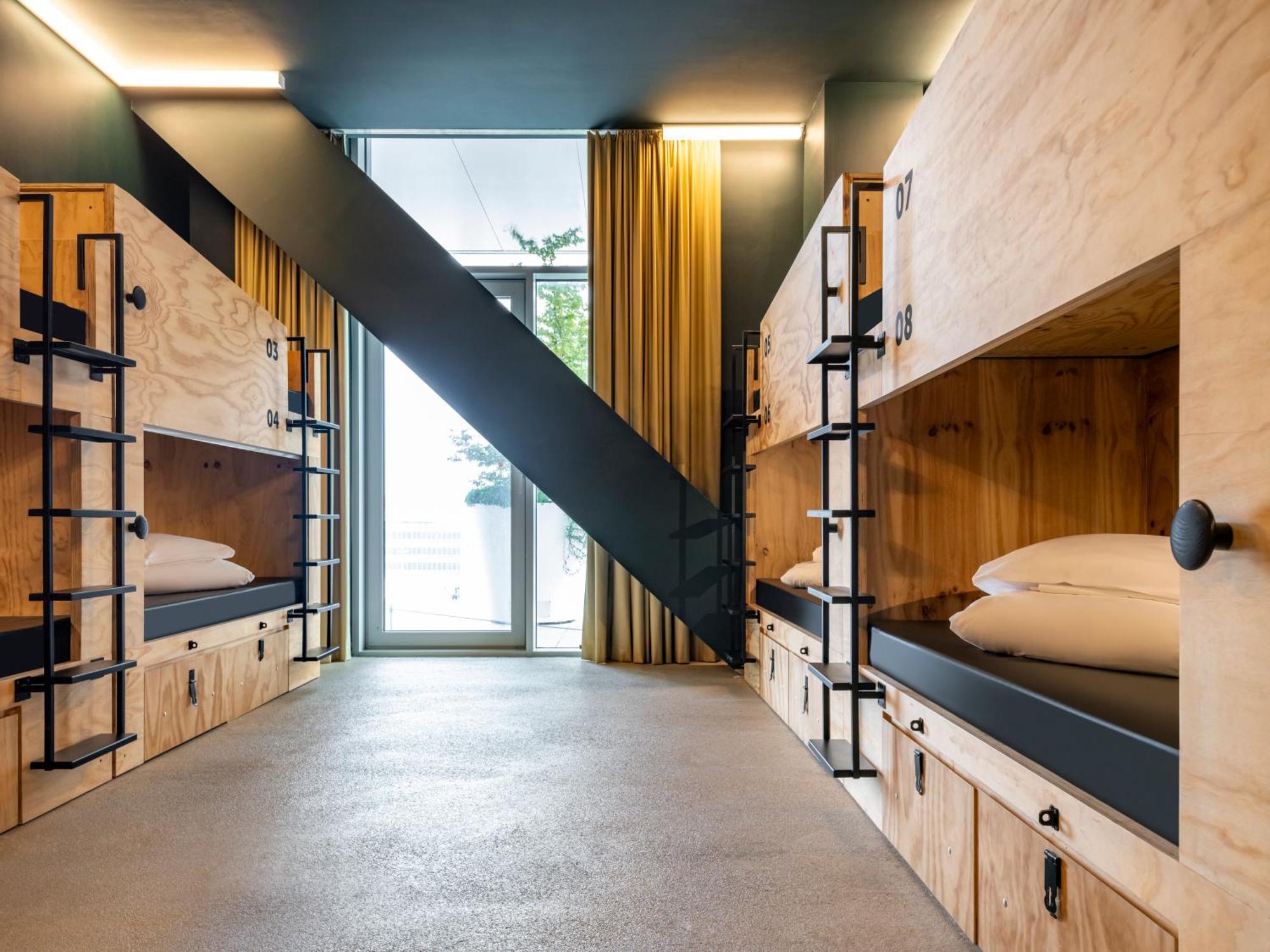 Chambre Privée pour 8 Personnes