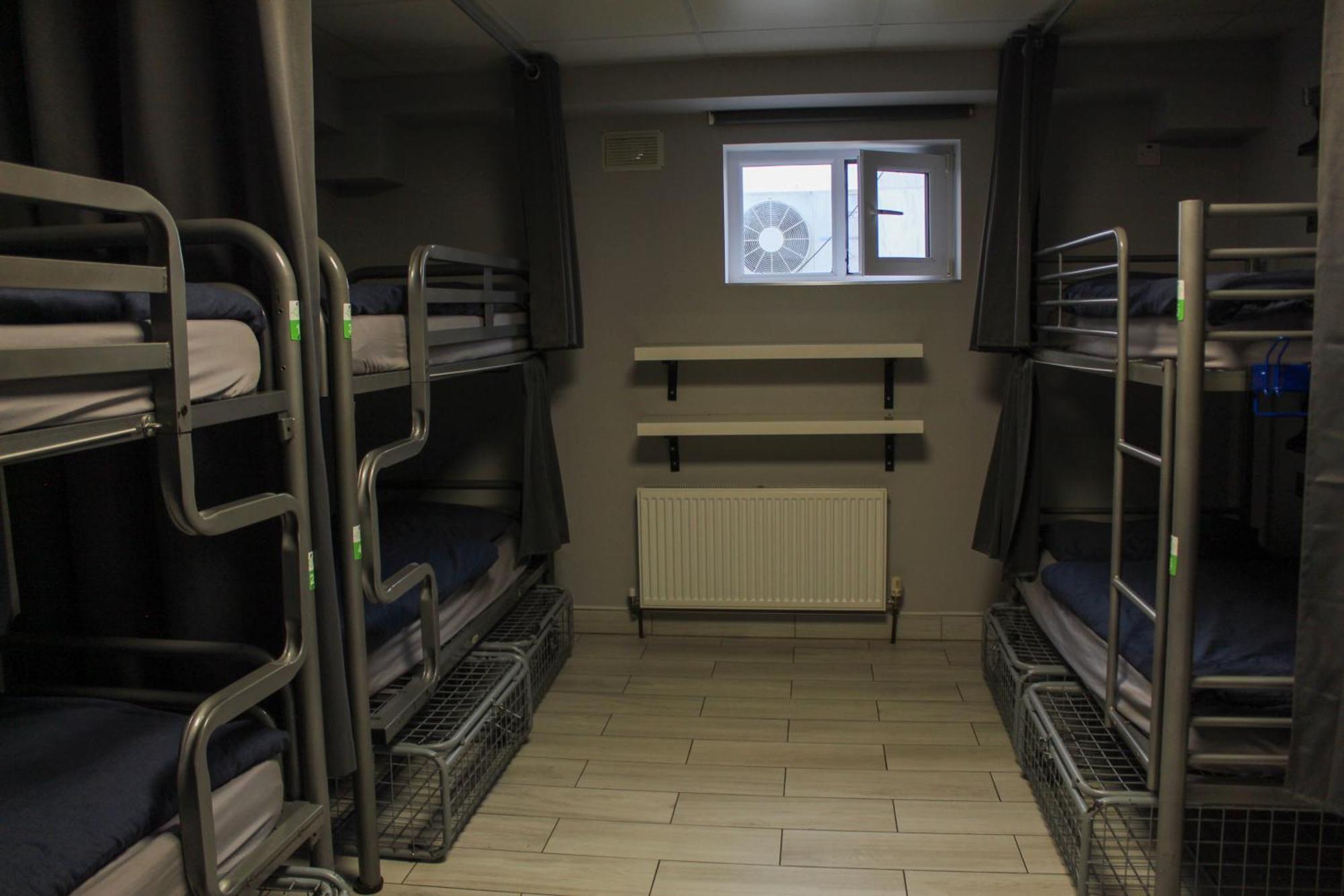 1 Bed in a 6-Bed Dorm