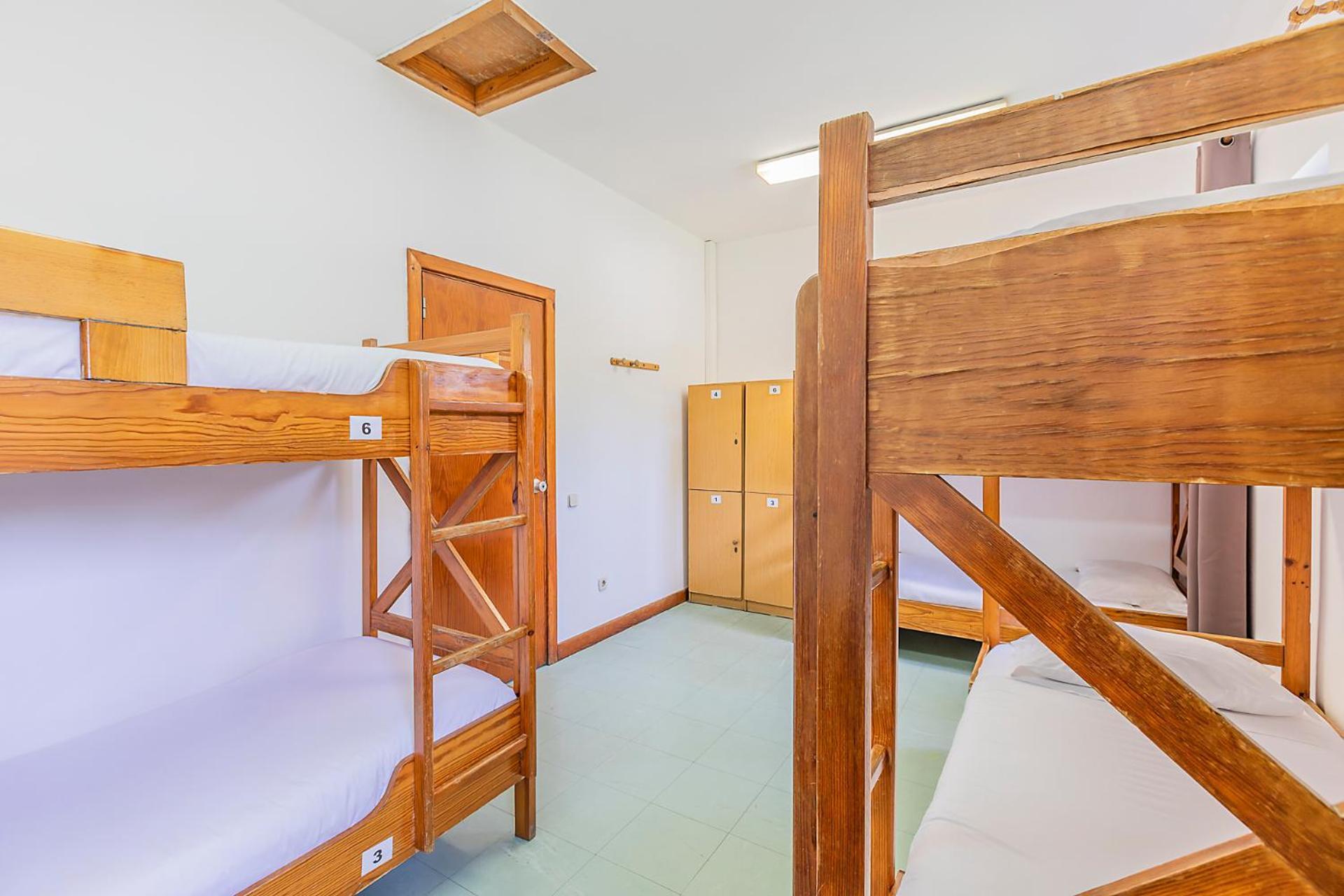 Bunk Bed 6-Bed Female Dormitory Room,1769859658:JPEG