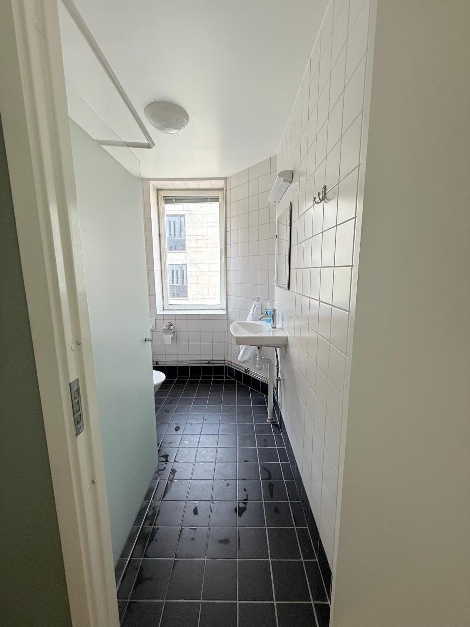 Chambre Lits Jumeaux avec Salle de Bains Privative
