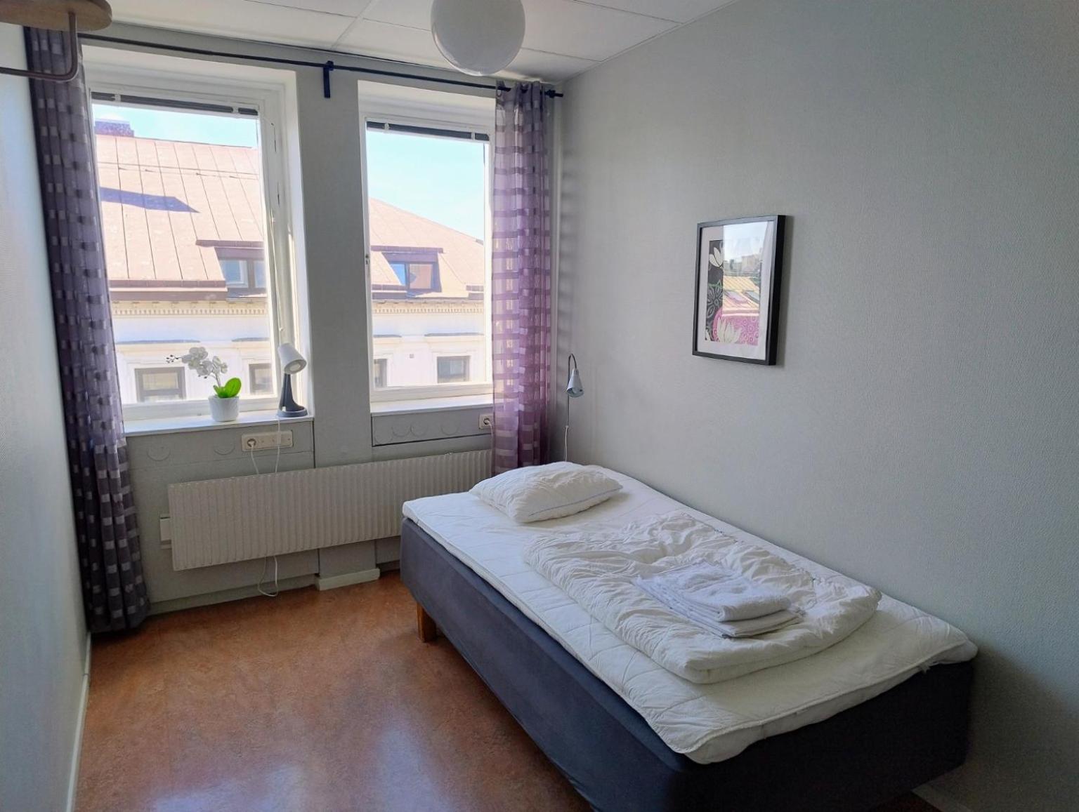 Chambre Simple avec Salle de Bains Commune