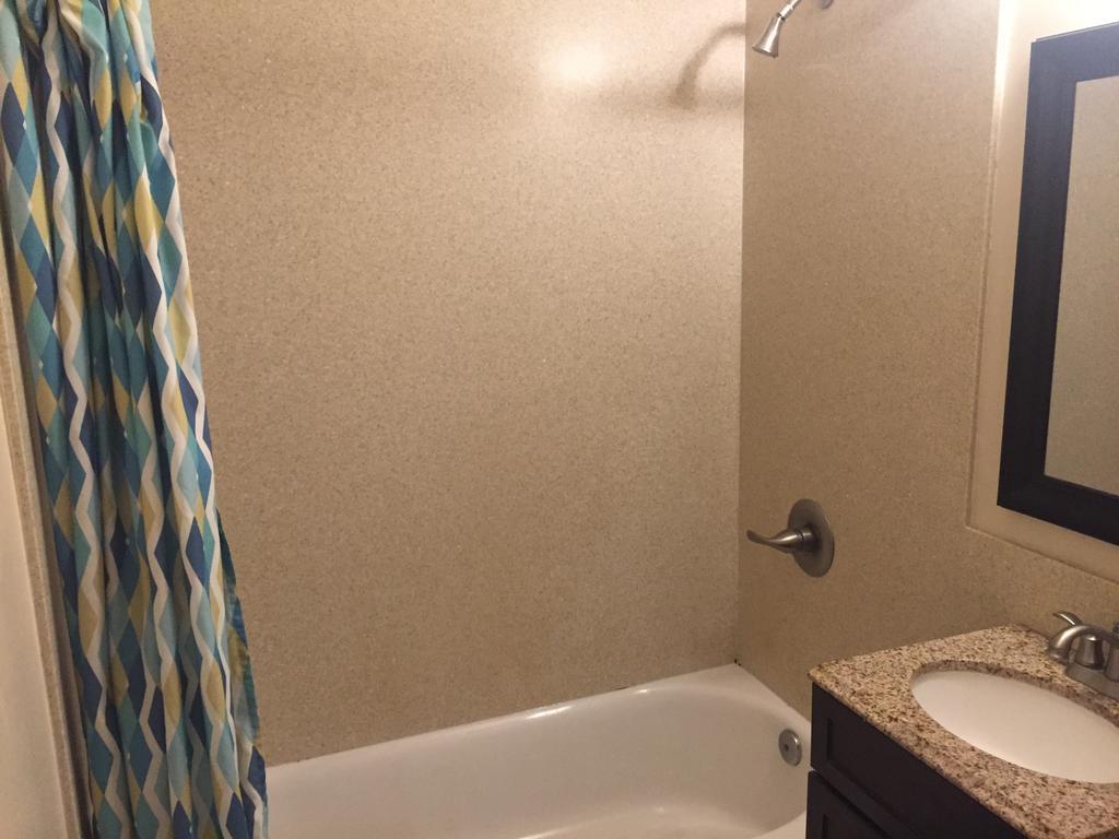 Single Bed in Mixed Dormitory Room,448291965:JPEG