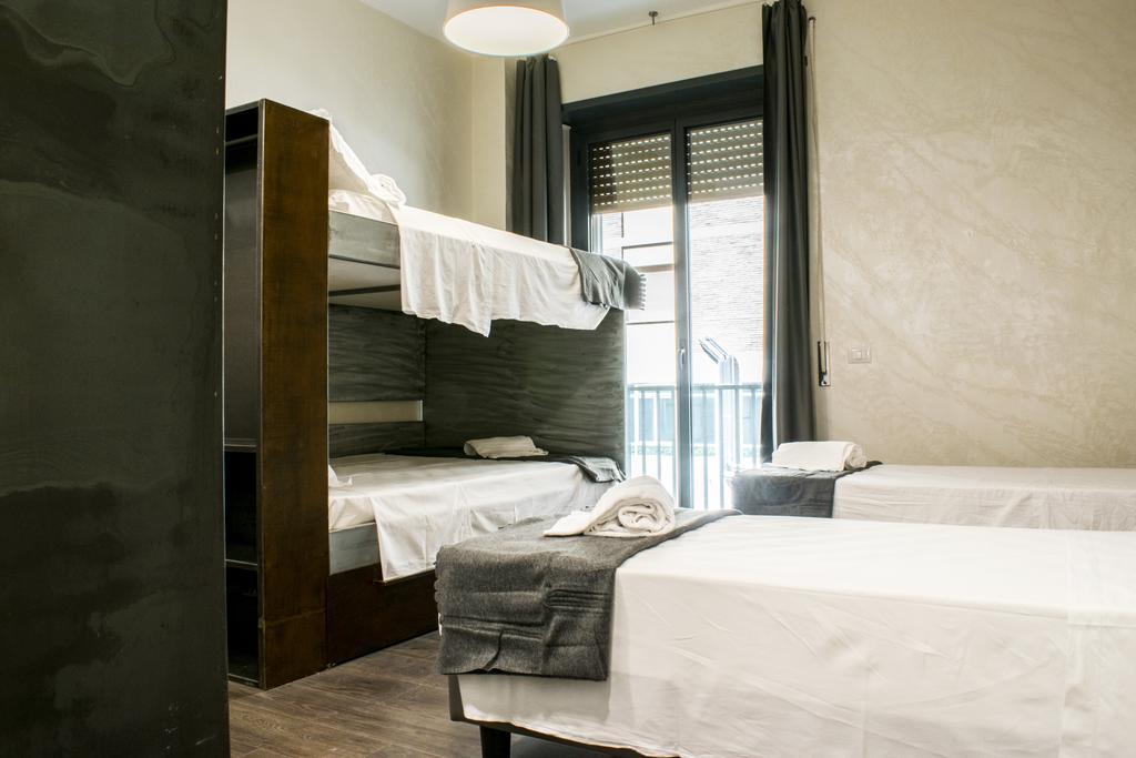 Family Room with Private Bathroom - Double Restroom,1217887291:JPEG