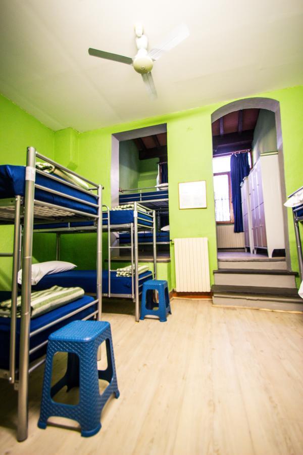 Lit dans Dortoir Mixte de 10 Lits