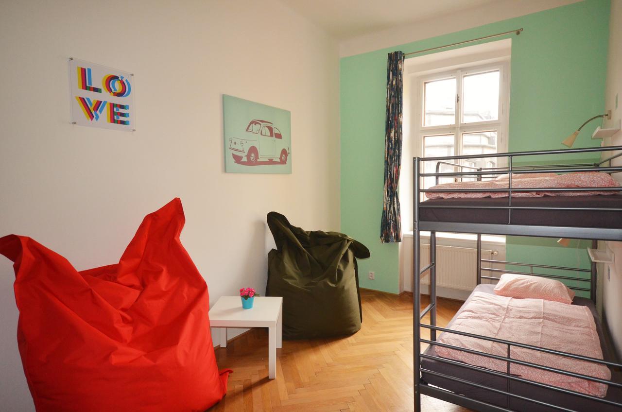 Lit dans Dortoir Mixte de 4 Lits