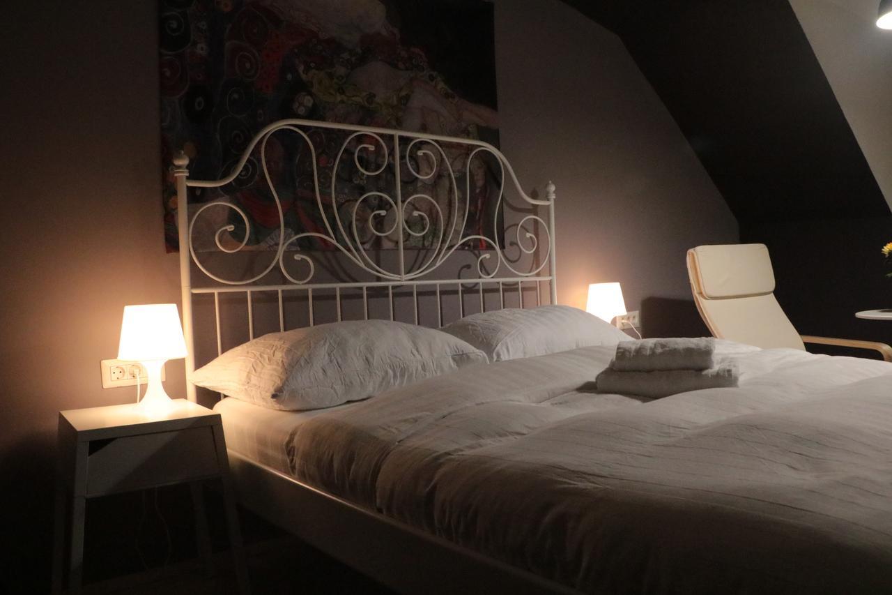 Deluxe Double Room,664715988:JPEG