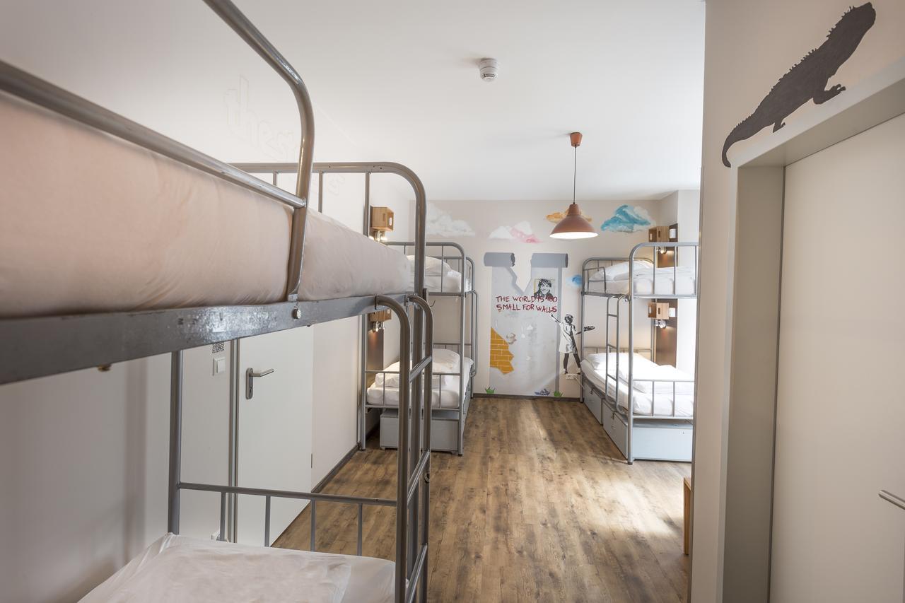 Bed in 6-Bed Mixed Dormitory Room,664961610:JPEG