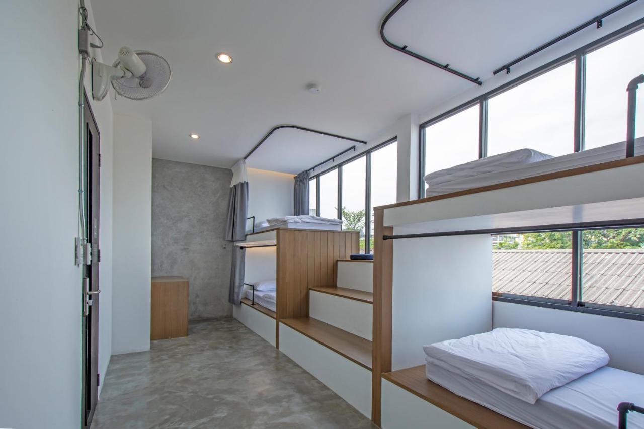 Bed in 4-Bed Dormitory Room,746434070:JPEG