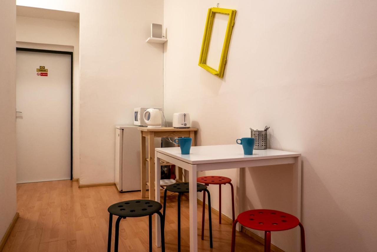 Chambre Double ou Lits Jumeaux avec Salle de Bains Privative