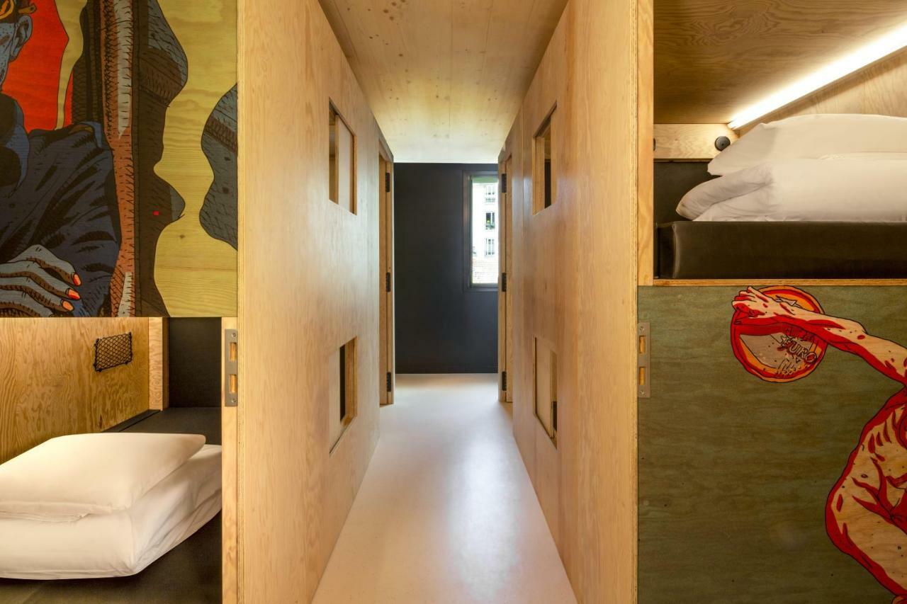 Cabin Room