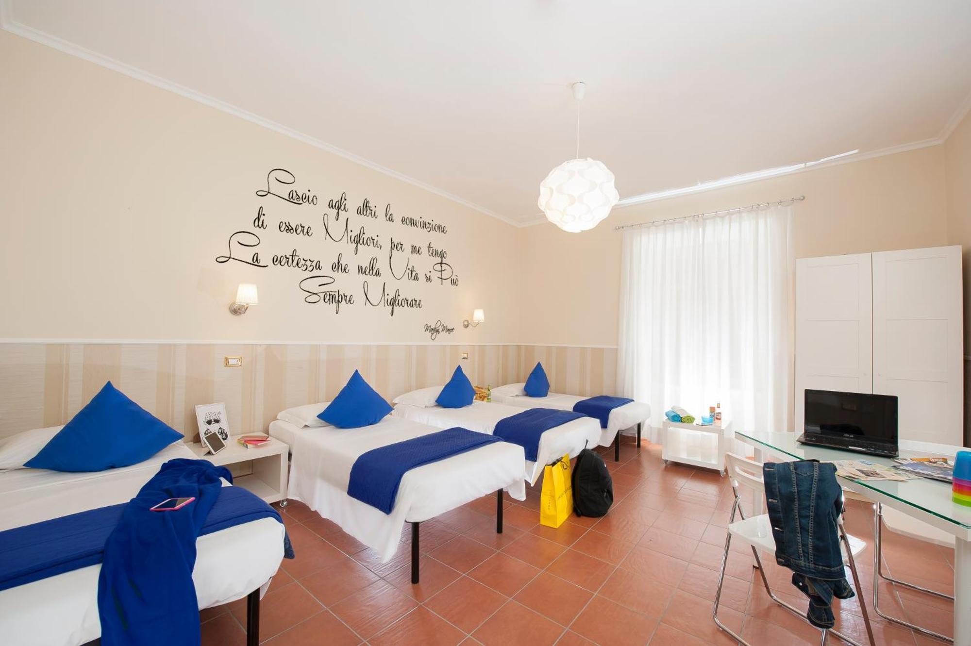 Chambre Quadruple avec Salle de Bains Commune