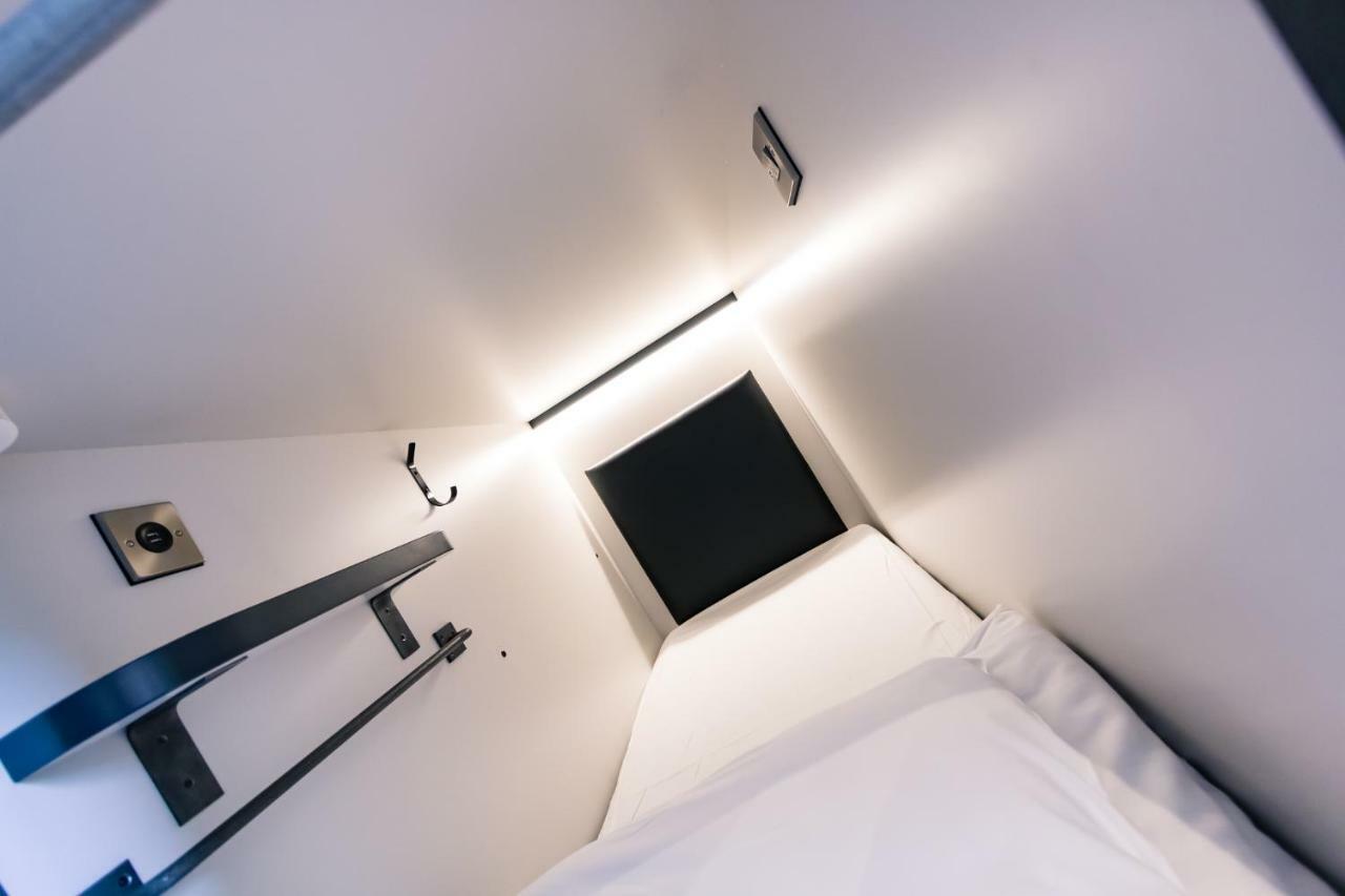 Capsule dans Dortoir Mixte de 6 Lits