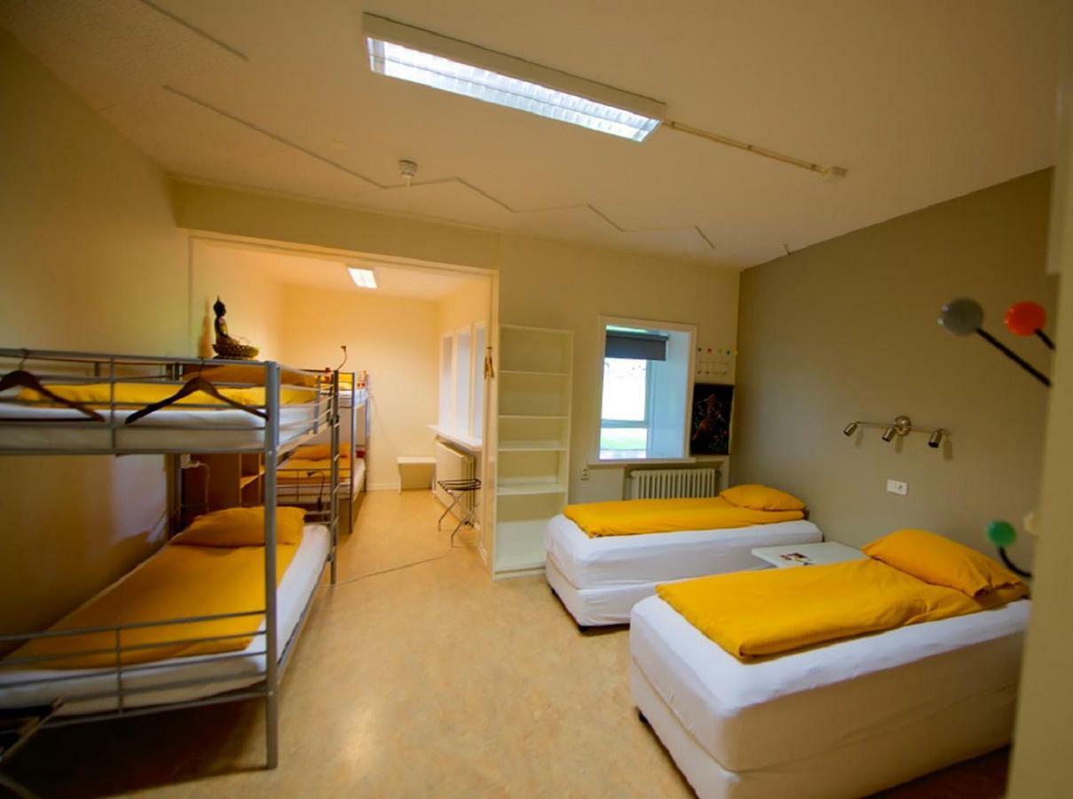 Bed 6-Bed Female Dormitory Room